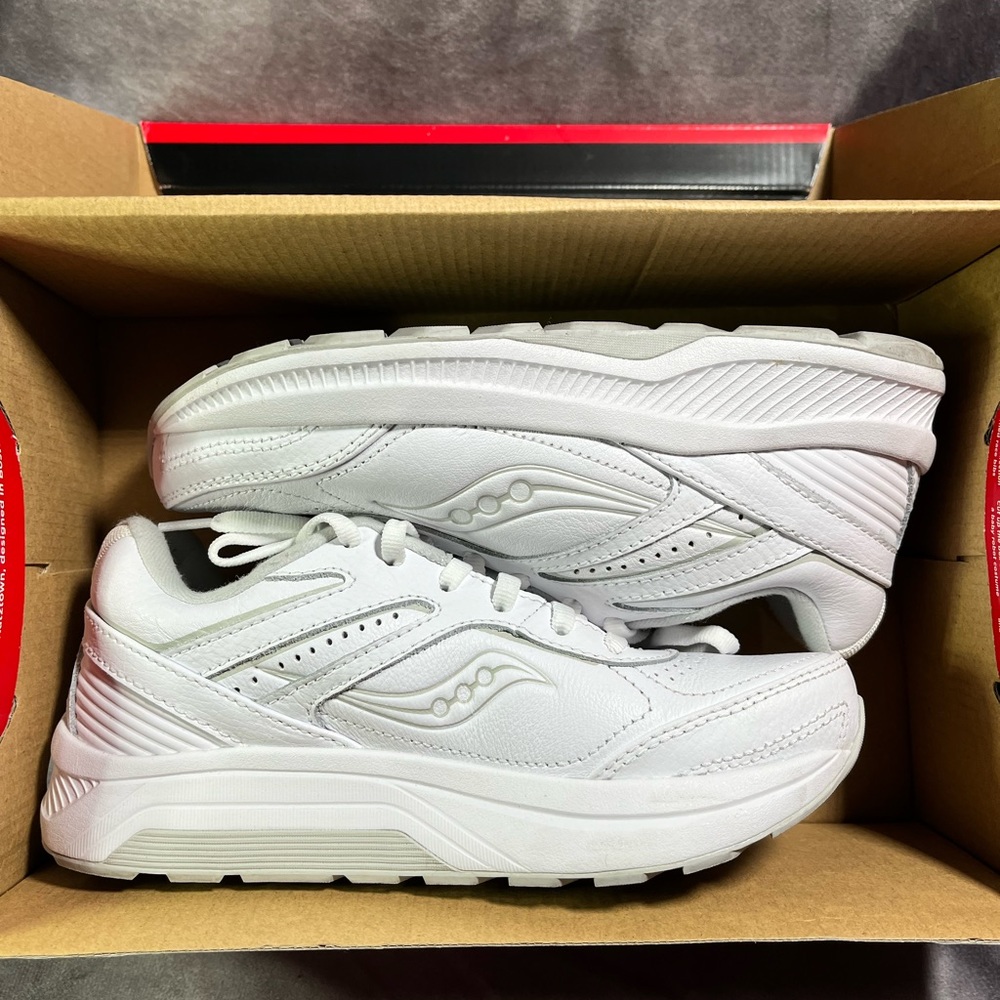 🚨BNIB Saucony echelon walker 3 size 5 womens - Picture 2 of 7